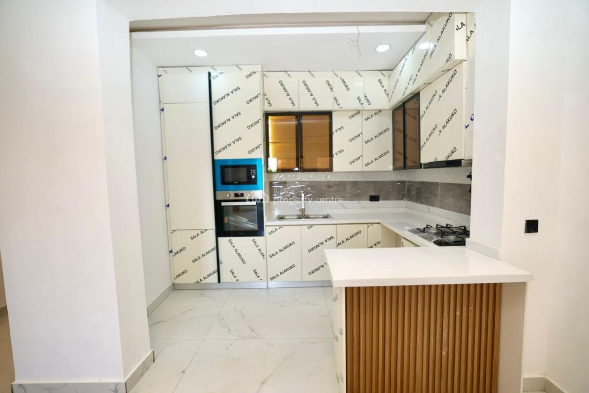 Brand New 2 Bedroom Apartment with a Bq Each in Lekki Phase 1., Lekki Phase 1., Lekki Phase 1, Lekki, Lagos, Flat / Apartment for Sale