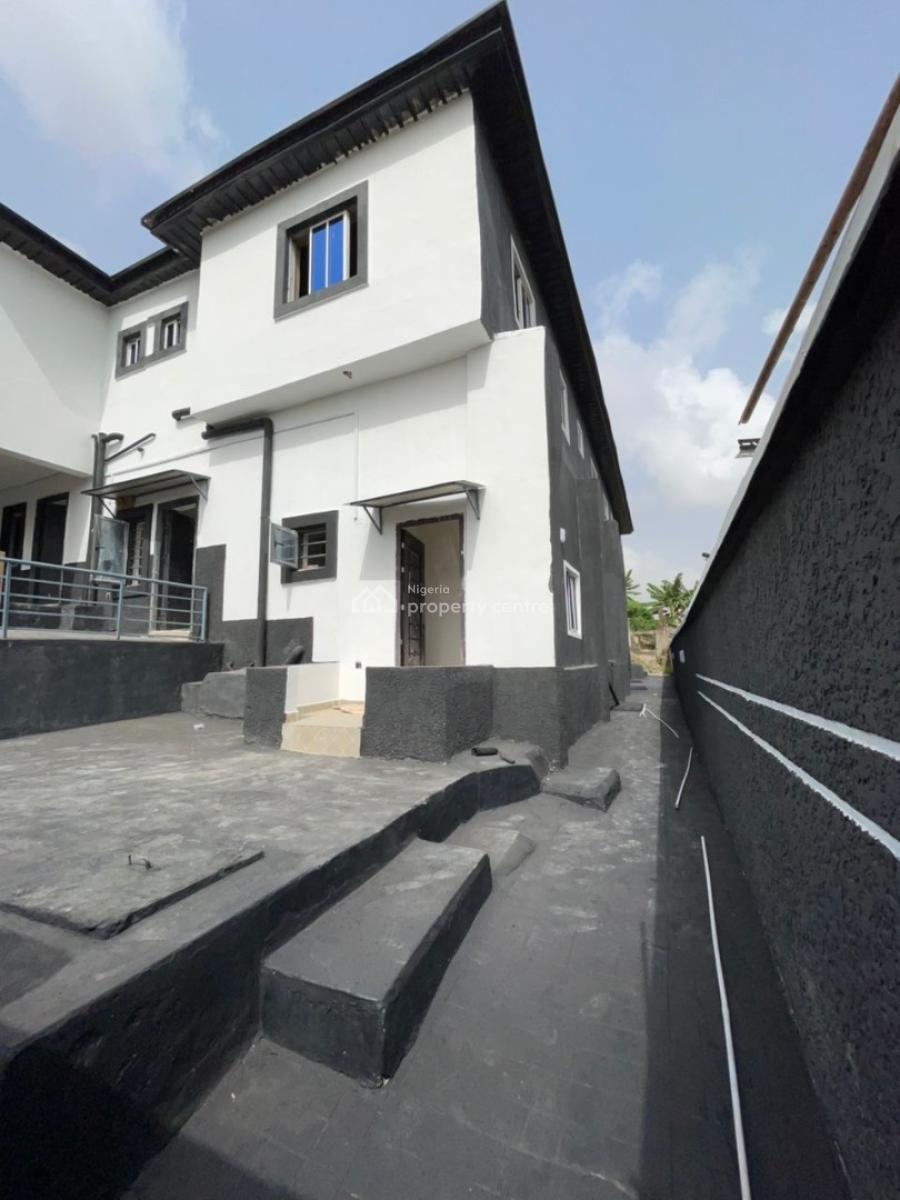 Roomself, Gated Close Beside Omole Phase 2, Omole Phase 2, Ikeja, Lagos, Self Contain (single Rooms) for Rent