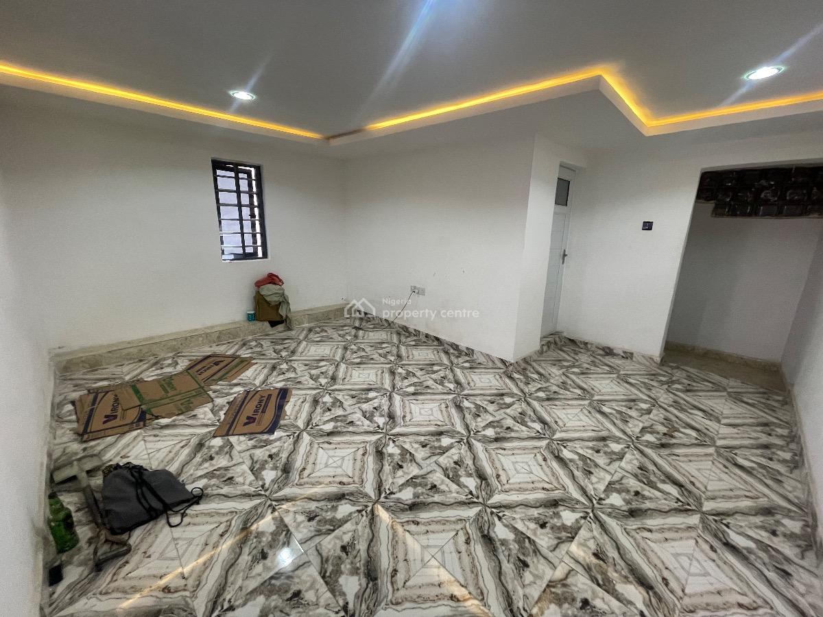 Spacious Room Self Contain, Omole Phase 2, Ikeja, Lagos, Self Contain (single Rooms) for Rent