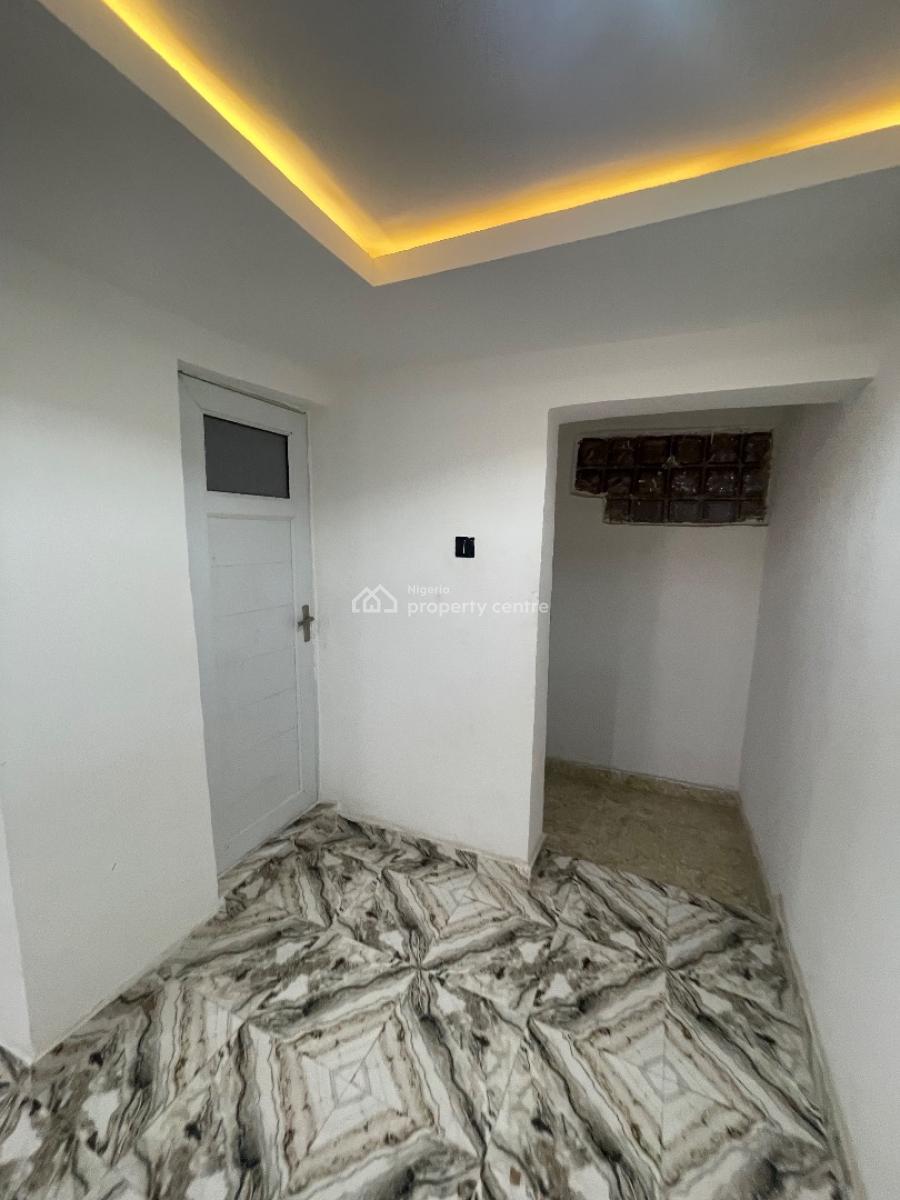 Spacious Room Self Contain, Omole Phase 2, Ikeja, Lagos, Self Contain (single Rooms) for Rent