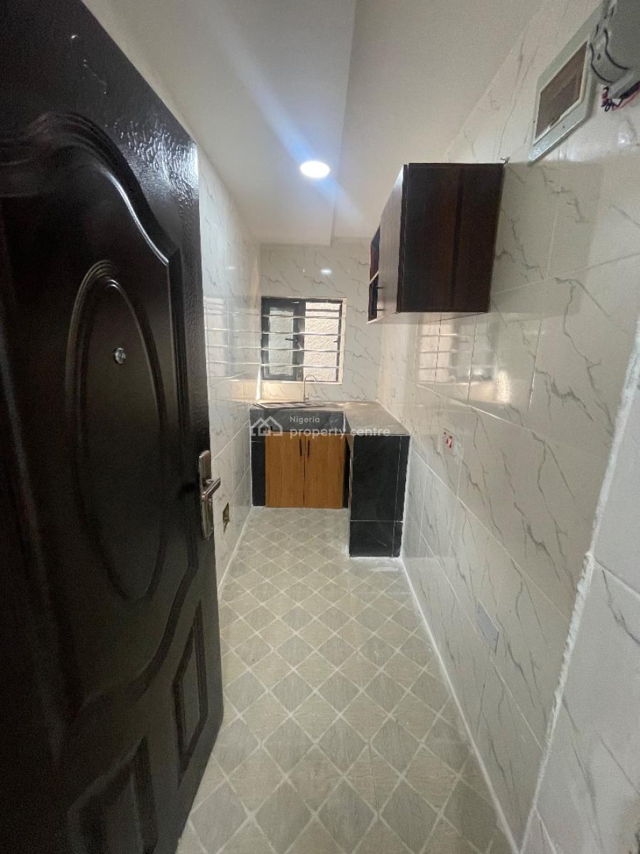 Spacious Room Self Contain, Omole Phase 2, Ikeja, Lagos, Self Contain (single Rooms) for Rent