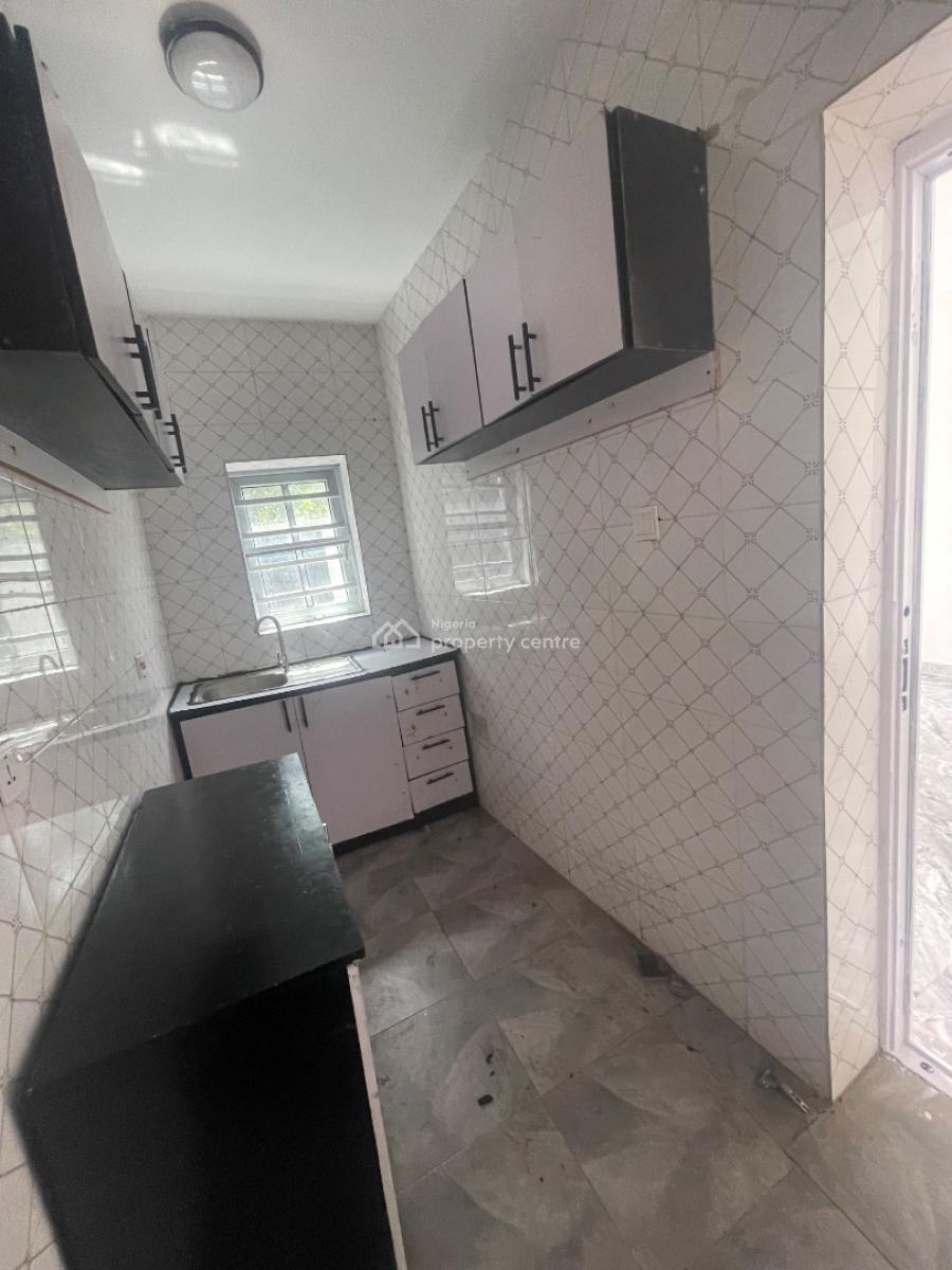 Standard 2 Bedrooms Apartment in a Call to Access Estate, Sangotedo, Ajah, Lagos, Flat / Apartment for Rent