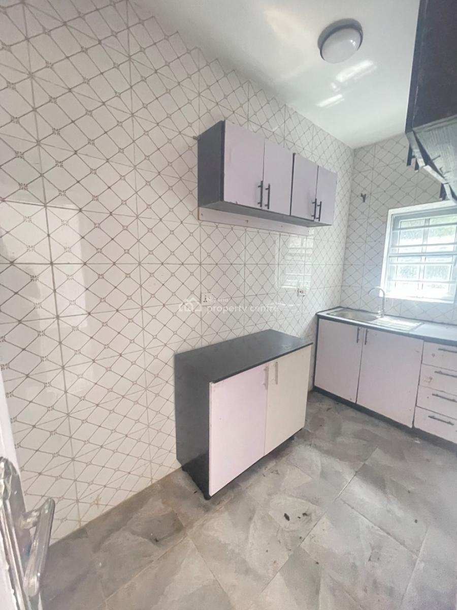 Standard 2 Bedrooms Apartment in a Call to Access Estate, Sangotedo, Ajah, Lagos, Flat / Apartment for Rent