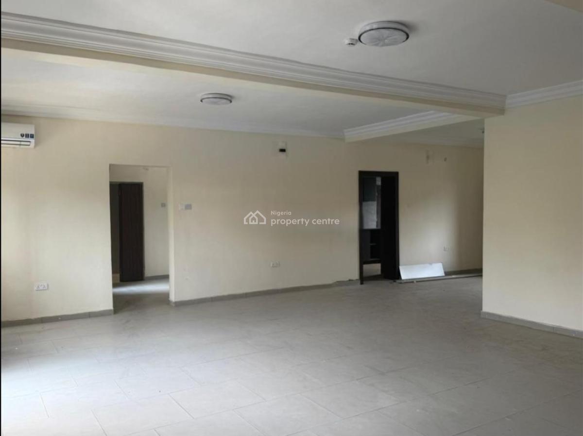 Newly Renovated 3-bedroom Apartments --, Lekki Phase 1, Lekki, Lagos, Flat / Apartment for Rent