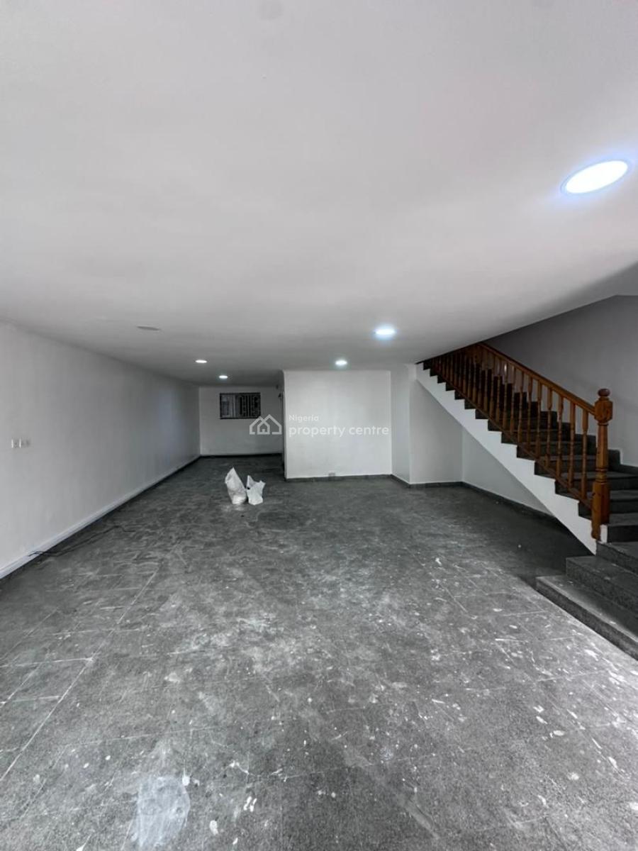 Well Capacious 4 Bedroom Private Terrace with Bq and Gate House, Lekki Phase 1, Lekki, Lagos, Terraced Duplex for Sale