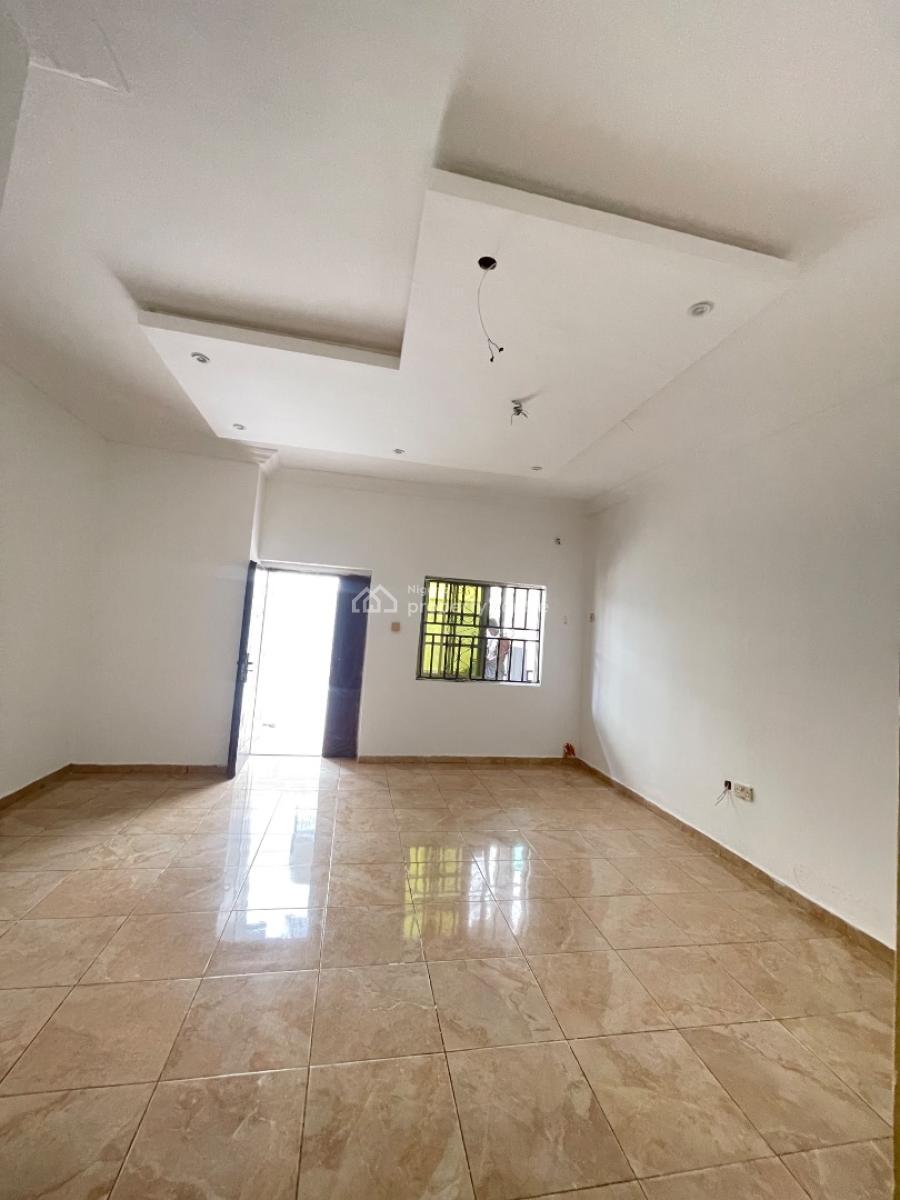 Standard Mini Flat in a Very Good Estate with Pool and Gym, Located Inside an Estate,good Road,interlocked,beautiful Estate, Sangotedo, Ajah, Lagos, Mini Flat (room and Parlour) for Rent