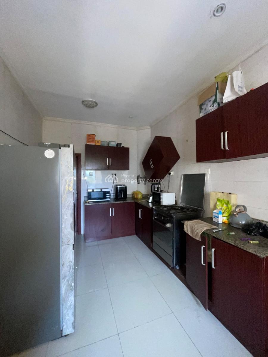 a Room in a Shared Apartment for 6 Months, Bourdillon Court Estate Chevron, Lekki, Lagos, Self Contain (single Rooms) for Rent