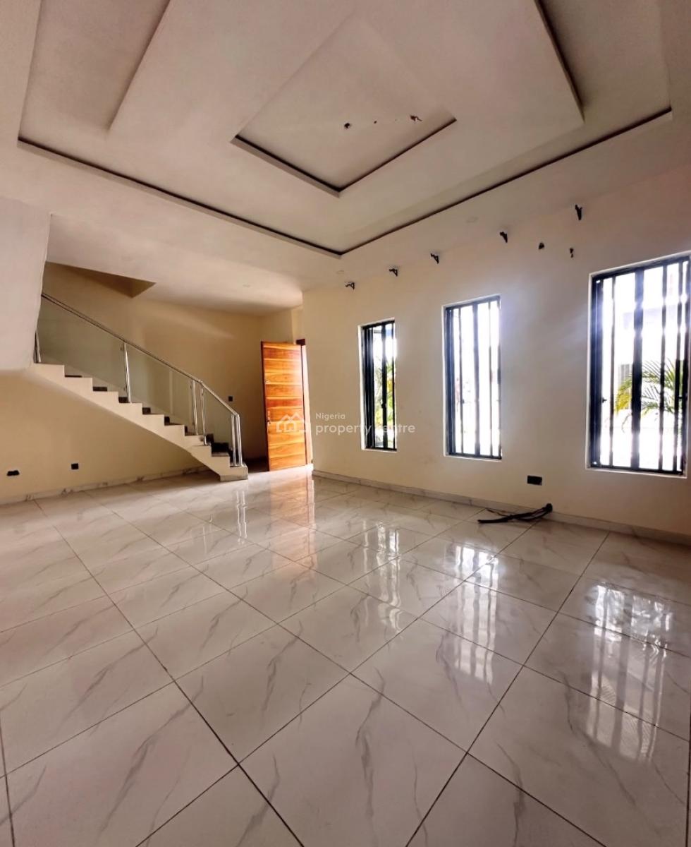 4bedroom, Mobile Road Lekki, Lekki, Lagos, Terraced Duplex for Rent