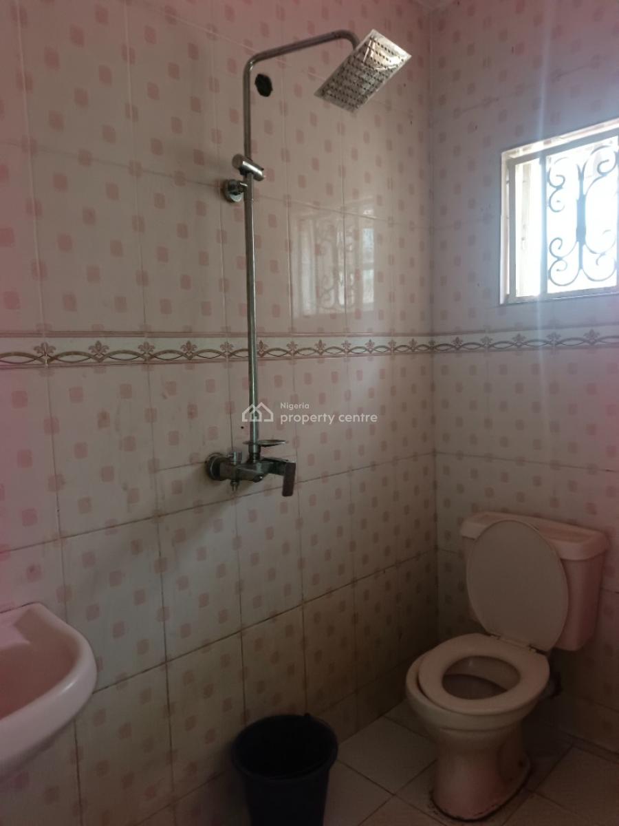 Luxury 3 Bedroom Bungalow with Excellent Facilities in Lugbe -abuja, Fha Lugbe Back of Amac Market, Fha (f.h.a), Lugbe District, Abuja, Detached Bungalow for Sale