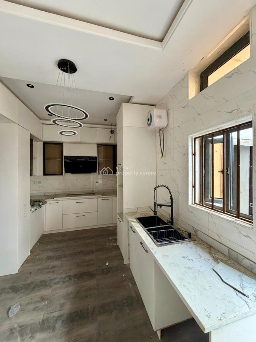 4 Bedroom Semi Detached Duplex + Bq, Magodo Phase 1, Gra Phase 1, Magodo, Lagos, Semi-detached Duplex for Sale