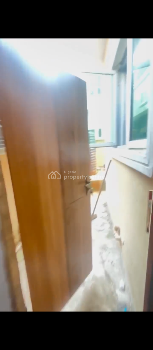 Studio Apartment for Grabs in Chevron, Chevron, Lekki, Lagos, Self Contain (single Rooms) for Rent