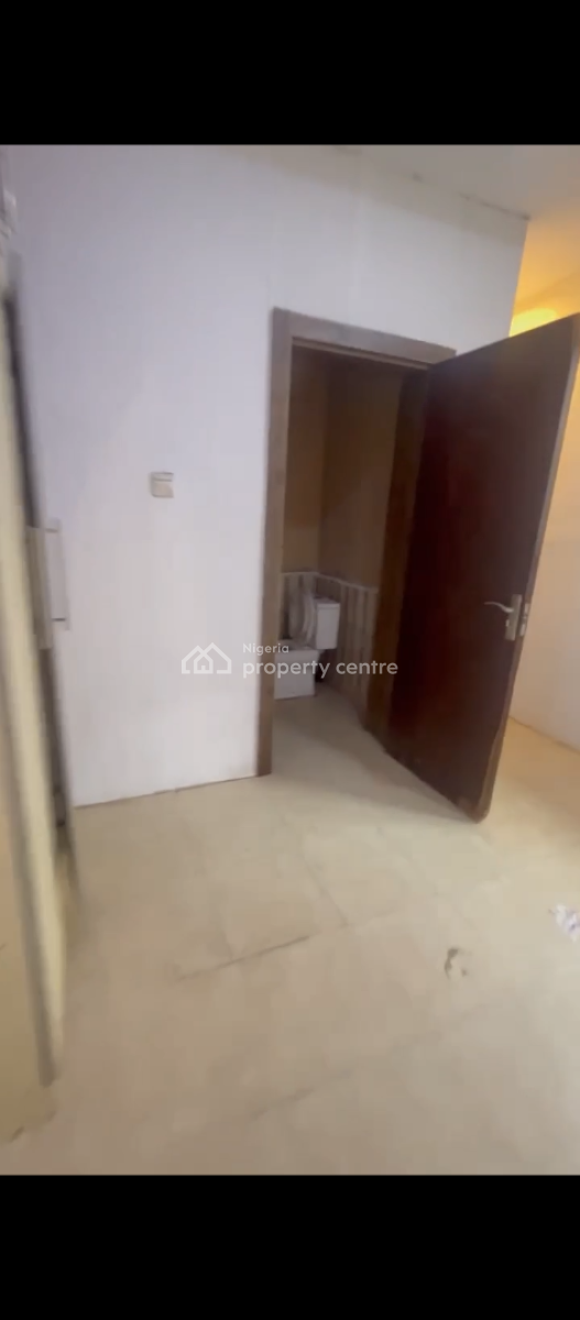 Studio Apartment for Grabs in Chevron, Chevron, Lekki, Lagos, Self Contain (single Rooms) for Rent