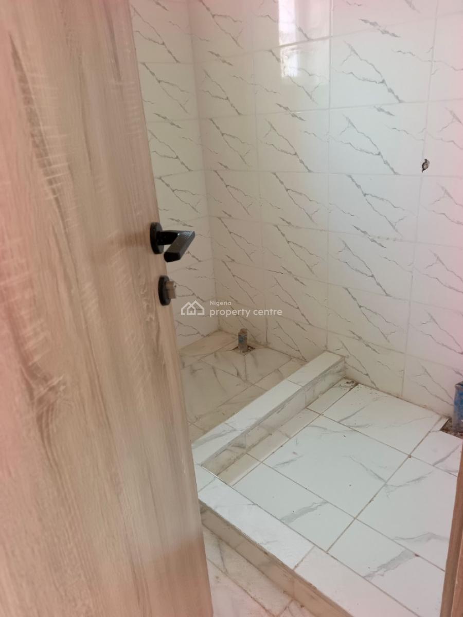 Luxury 3 Bedroom Bungalow with Excellent Facilities in Lugbe -abuja, Lugbe District in an Estate. Abuja - Nigeria., Pyakasa, Lugbe District, Abuja, Detached Bungalow for Sale