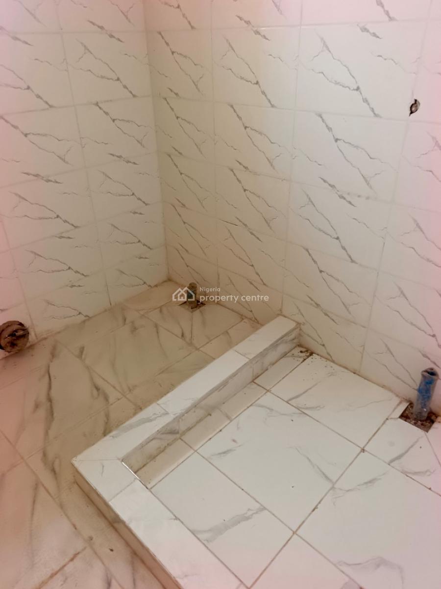 Luxury 3 Bedroom Bungalow with Excellent Facilities in Lugbe -abuja, Lugbe District in an Estate. Abuja - Nigeria., Pyakasa, Lugbe District, Abuja, Detached Bungalow for Sale