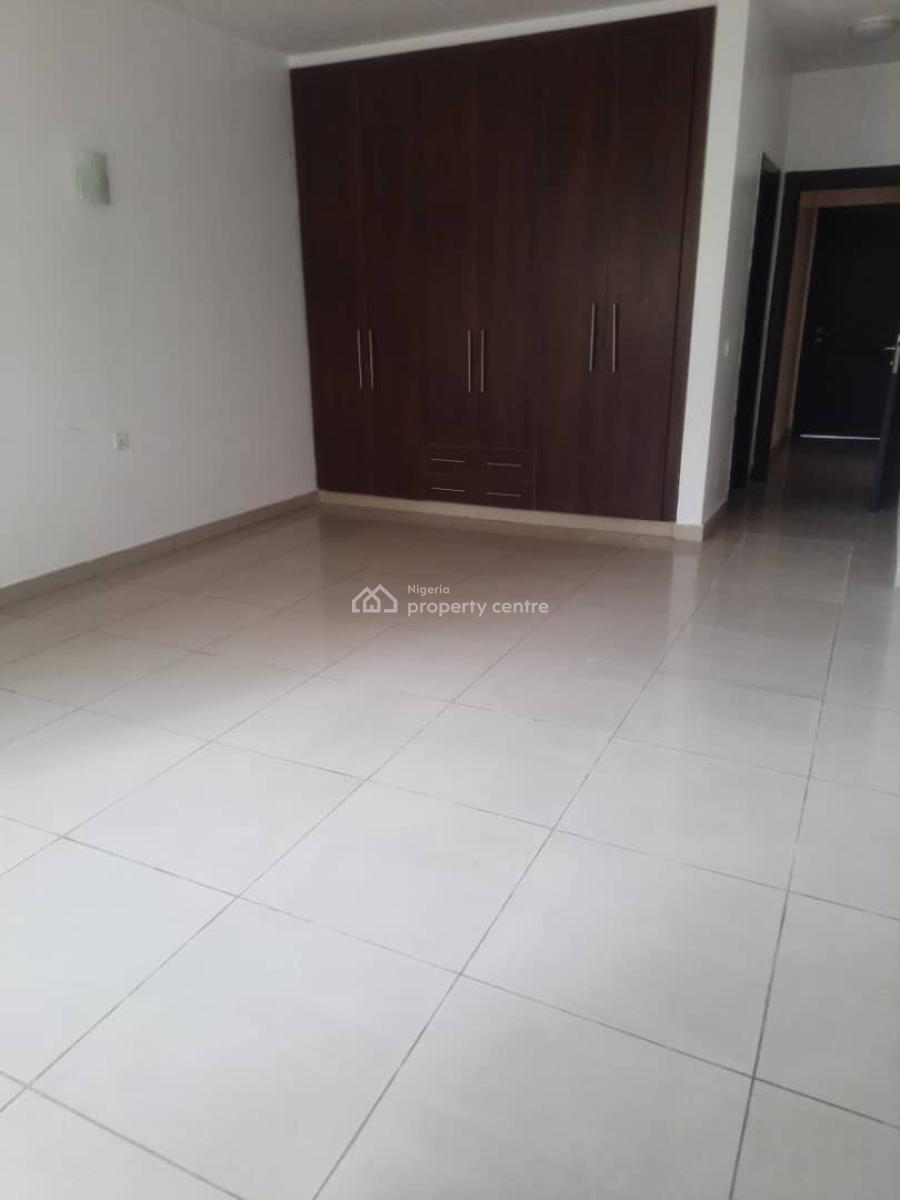 Service and Ground Floor 3bedroom Flat with Bq, Gerrard Road, Ikoyi, Lagos, Flat / Apartment for Rent