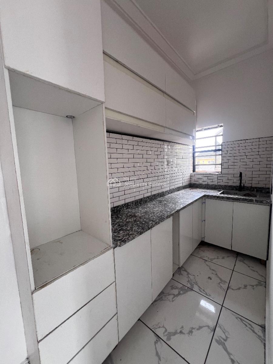 a Standard Mini Flat, Before Novare Shoprite Ajah, Lekki Phase 2, Lekki, Lagos, Flat / Apartment for Rent