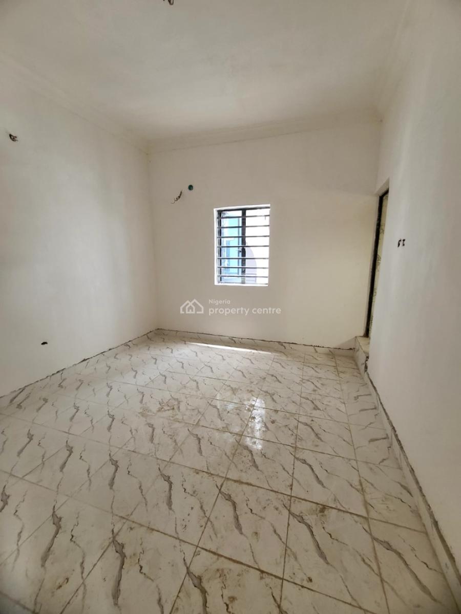 Standard and Spacious Mini Flat with Balcony, St Finbarrs Road, Akoka, Yaba, Lagos, Mini Flat (room and Parlour) for Rent