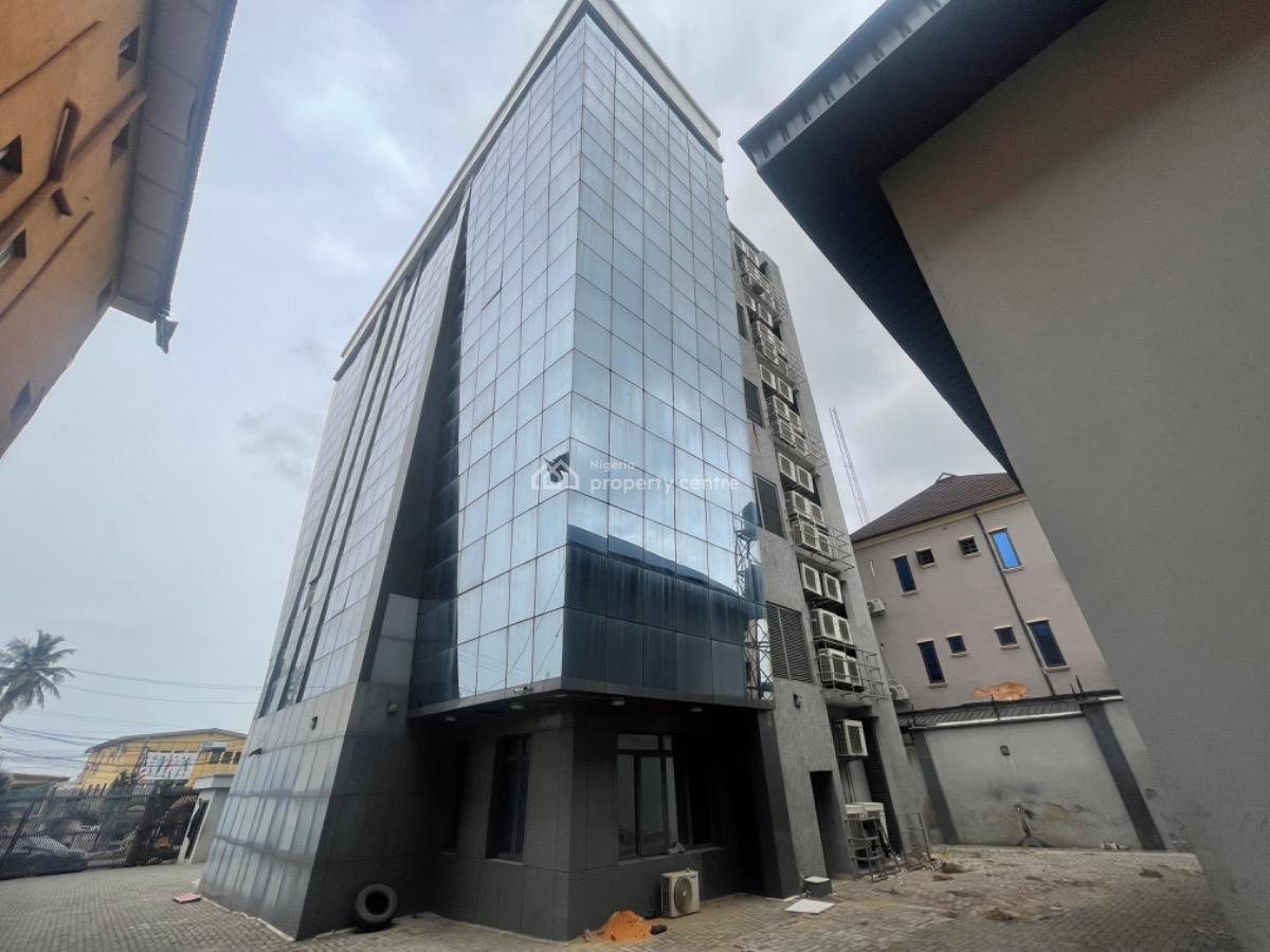 a Commercial Building for Corporate Office, Ikeja, Ikeja, Lagos, Office Space for Rent