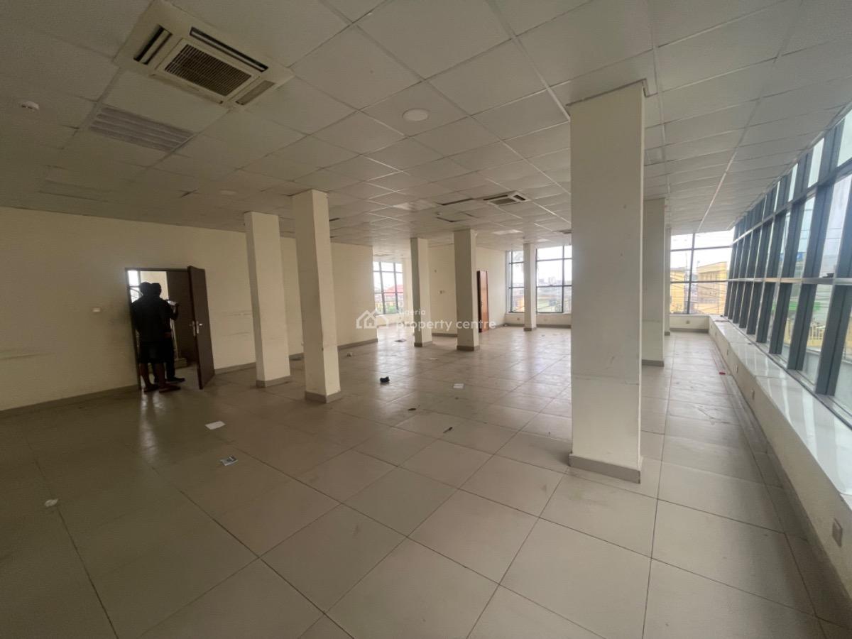 a Commercial Building for Corporate Office, Ikeja, Ikeja, Lagos, Office Space for Rent