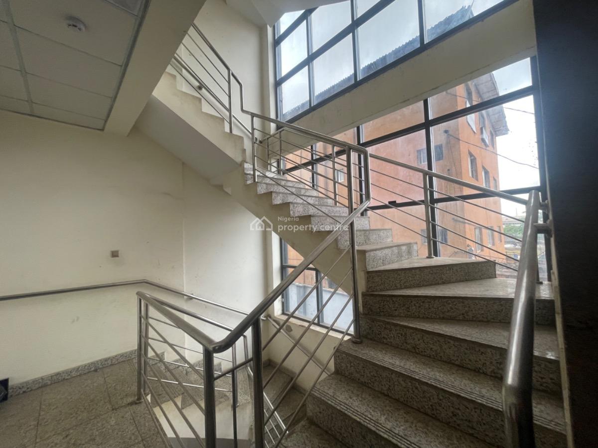 a Commercial Building for Corporate Office, Ikeja, Ikeja, Lagos, Office Space for Rent