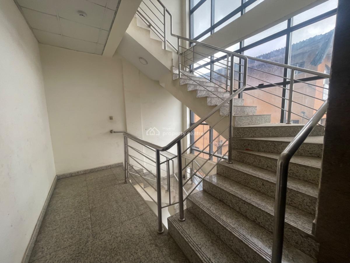 a Commercial Building for Corporate Office, Ikeja, Ikeja, Lagos, Office Space for Rent
