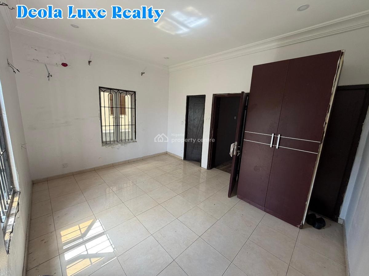 a Nice and Spacious 1 Bedrooms Fully Serviced Apartment with Balcony, Off Admiralty Way, Lekki Phase 1, Lekki, Lagos, Mini Flat (room and Parlour) for Rent