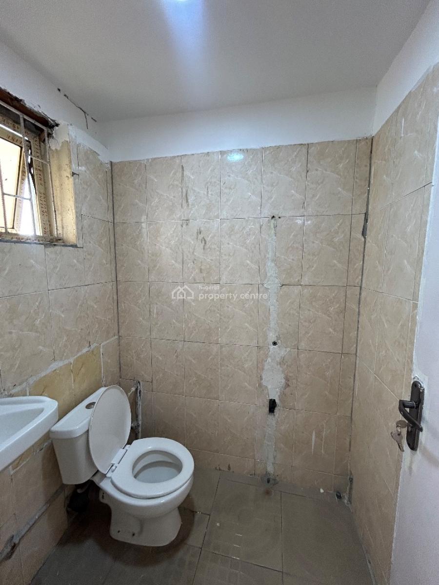 Well Maintained and Spacious Serviced 1 Bedroom Apartment, Lekki Phase 1, Lekki, Lagos, Mini Flat (room and Parlour) for Rent