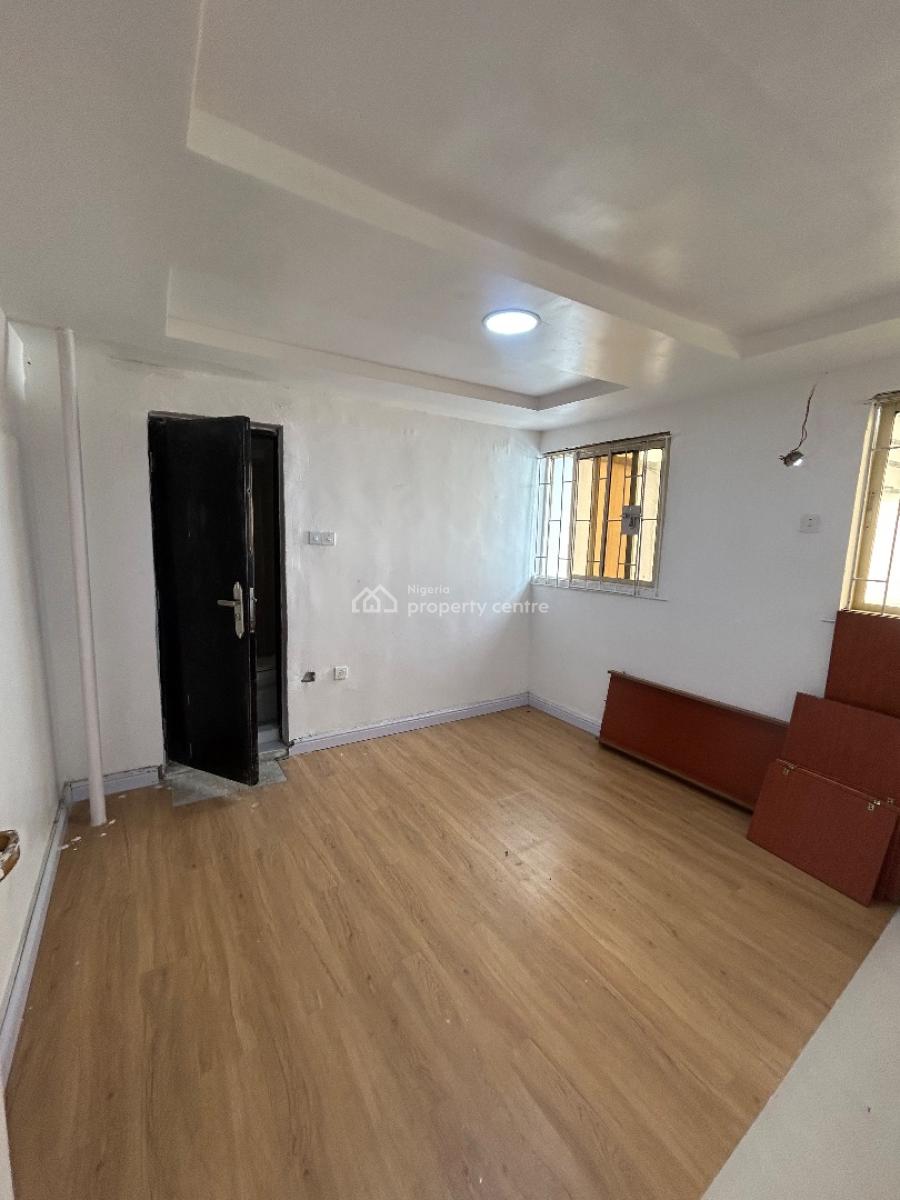 Well Maintained and Spacious Serviced 1 Bedroom Apartment, Lekki Phase 1, Lekki, Lagos, Mini Flat (room and Parlour) for Rent