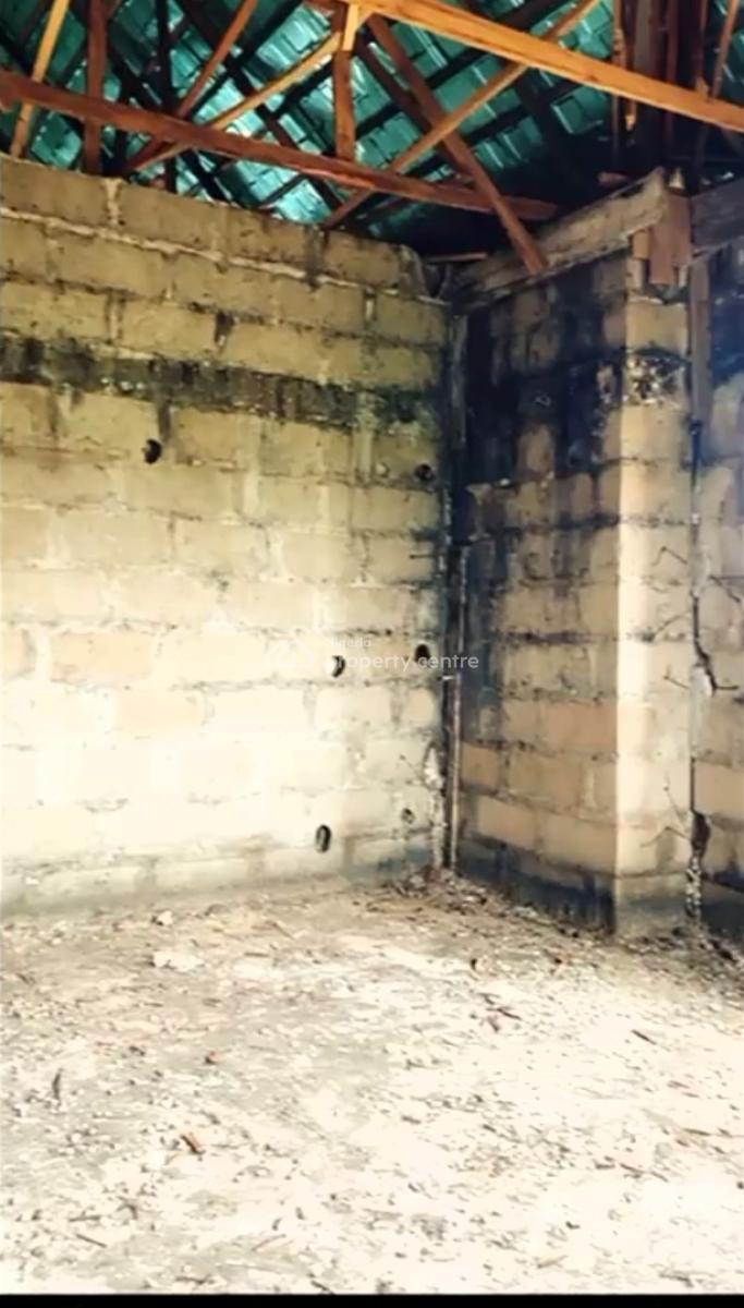 Urgent 6 Bedroom, Asaba, Delta, Detached Duplex for Sale