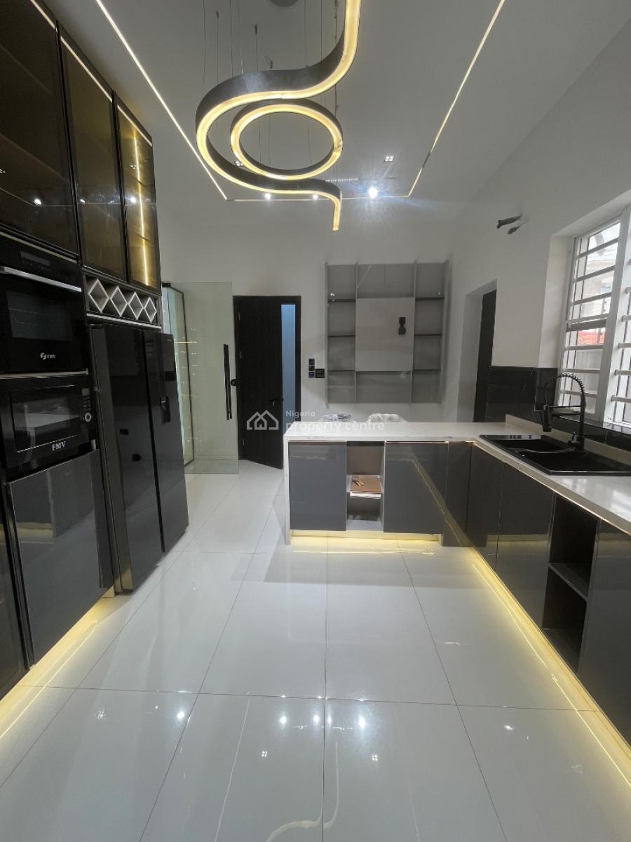 5 Bedroom Duplex with Bq, Cinema, Gym, Elevator & Swimming Pool, Freedom Way / Secured Estate, Lekki Phase 1, Lekki, Lagos, Detached Duplex for Sale