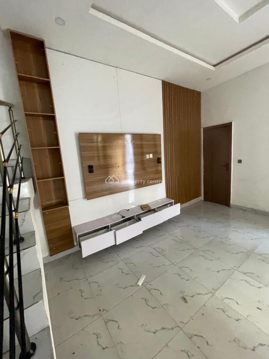 Luxury 4bedroom, Orchid Road, Lekki, Lagos, Semi-detached Duplex for Rent