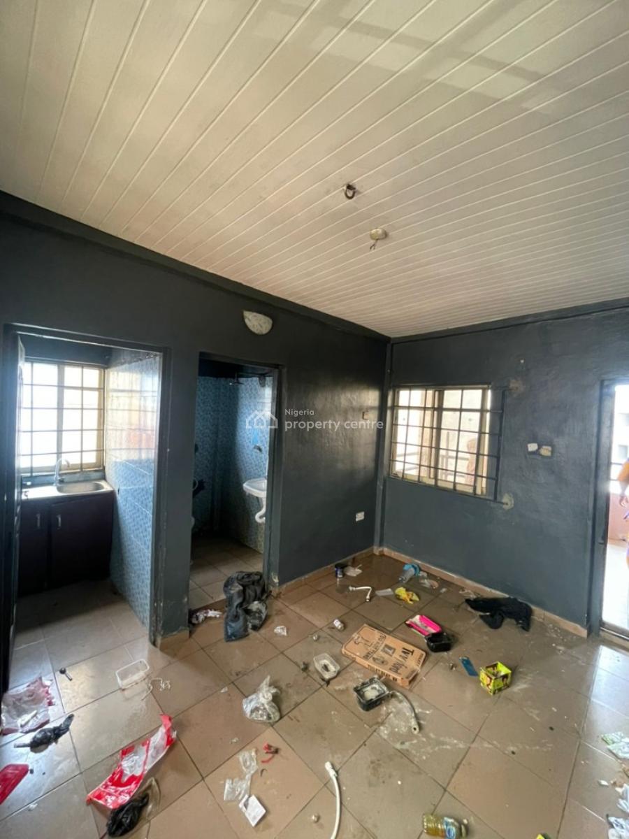 Sharp Selfcontain in Sangotedo, Sangotedo, Sangotedo, Ajah, Lagos, Self Contain (single Rooms) for Rent