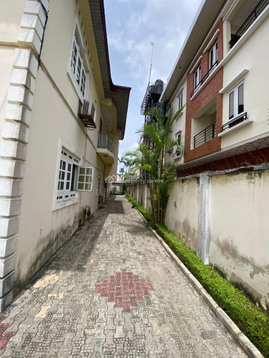3 Bedroom, Lekki Phase 1, Lekki, Lagos, Flat / Apartment for Rent