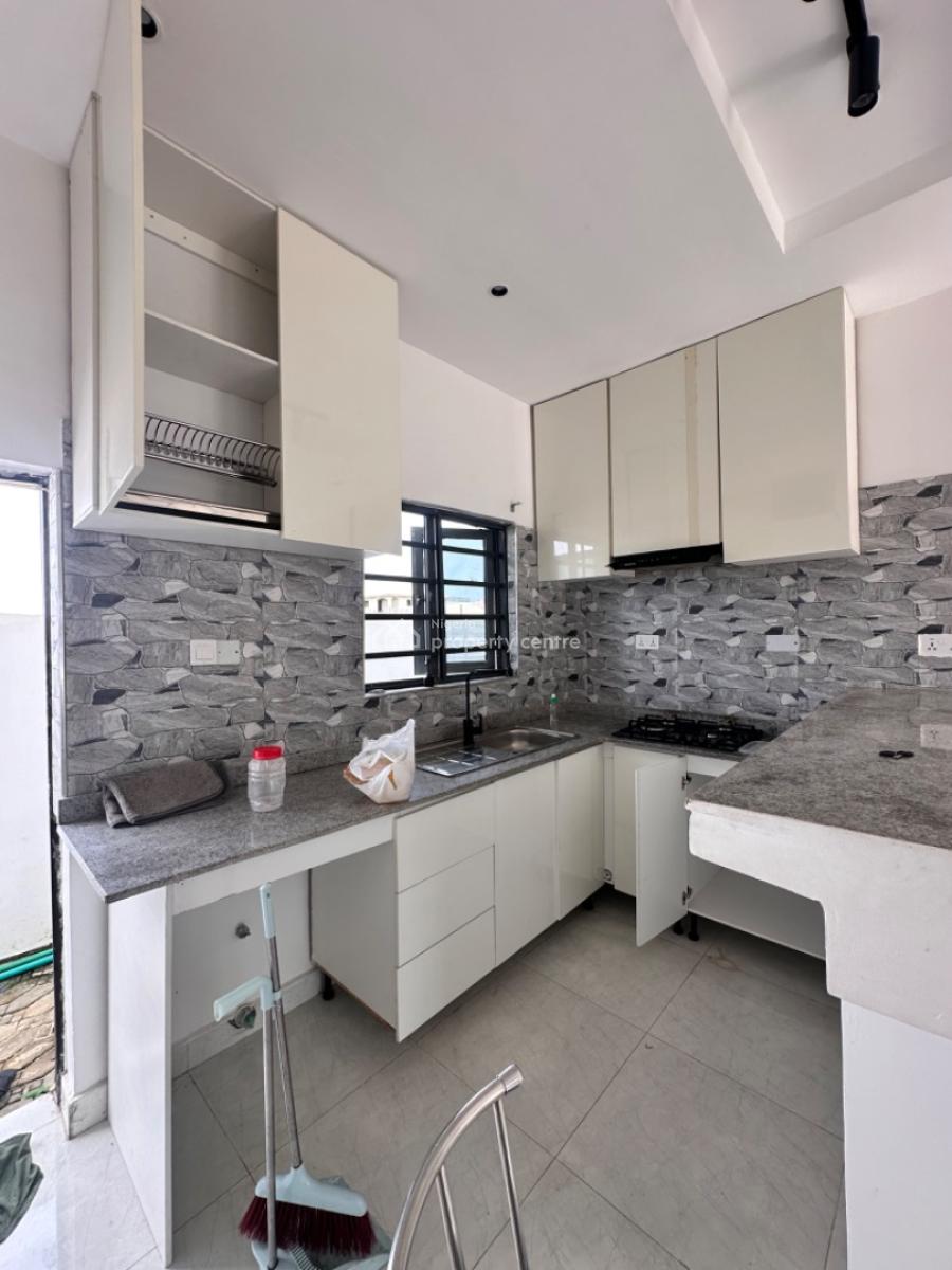 Standard 1bedroom Terrace Duplex, Ikota Axis in Lekki, Lekki, Lagos, Mini Flat (room and Parlour) for Rent