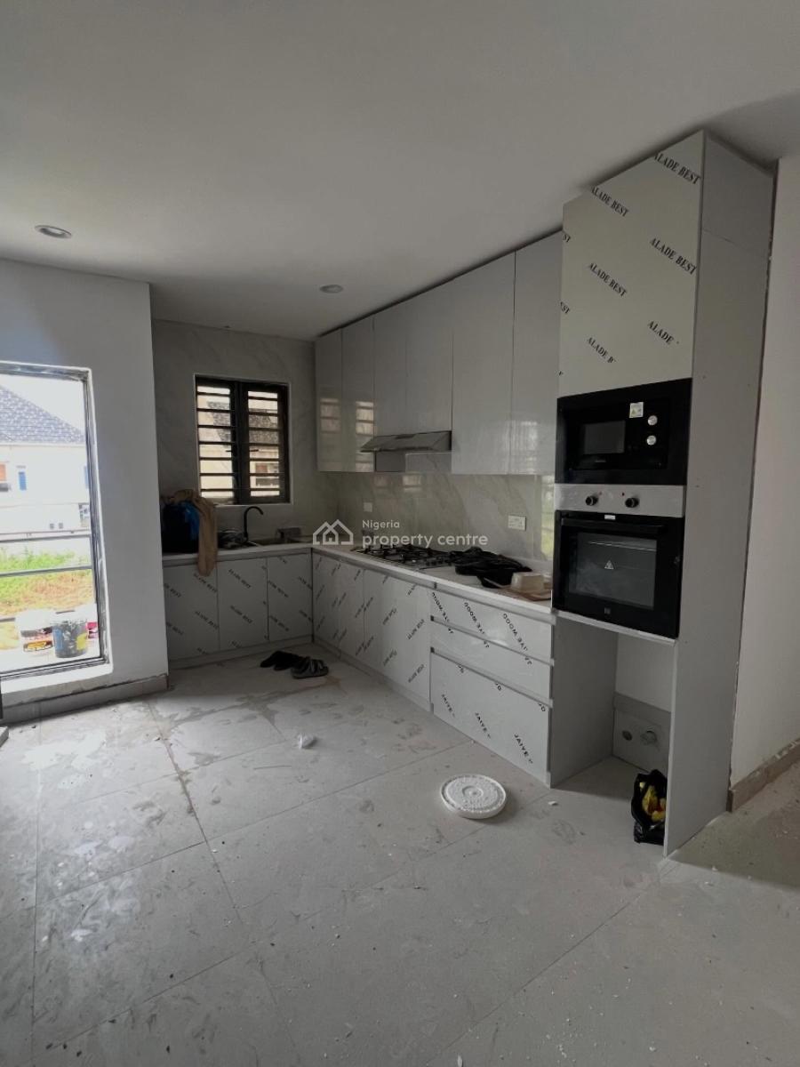 4 Bedroom Terrace Duplex with Bq, 4 Bedroom Duplex for Rent, Ologolo, Lekki, Lagos, Terraced Duplex for Rent