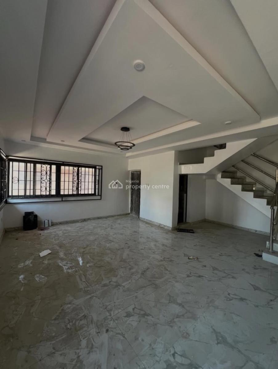 Spacious 3 Bedroom Terrace with Bq, 3 Bedroom Duplex for Rent, Ologolo, Lekki, Lagos, Terraced Duplex for Rent