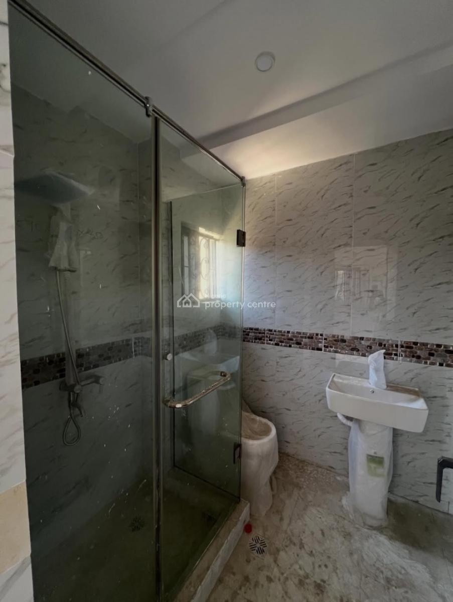 Spacious 3 Bedroom Terrace with Bq, 3 Bedroom Duplex for Rent, Ologolo, Lekki, Lagos, Terraced Duplex for Rent