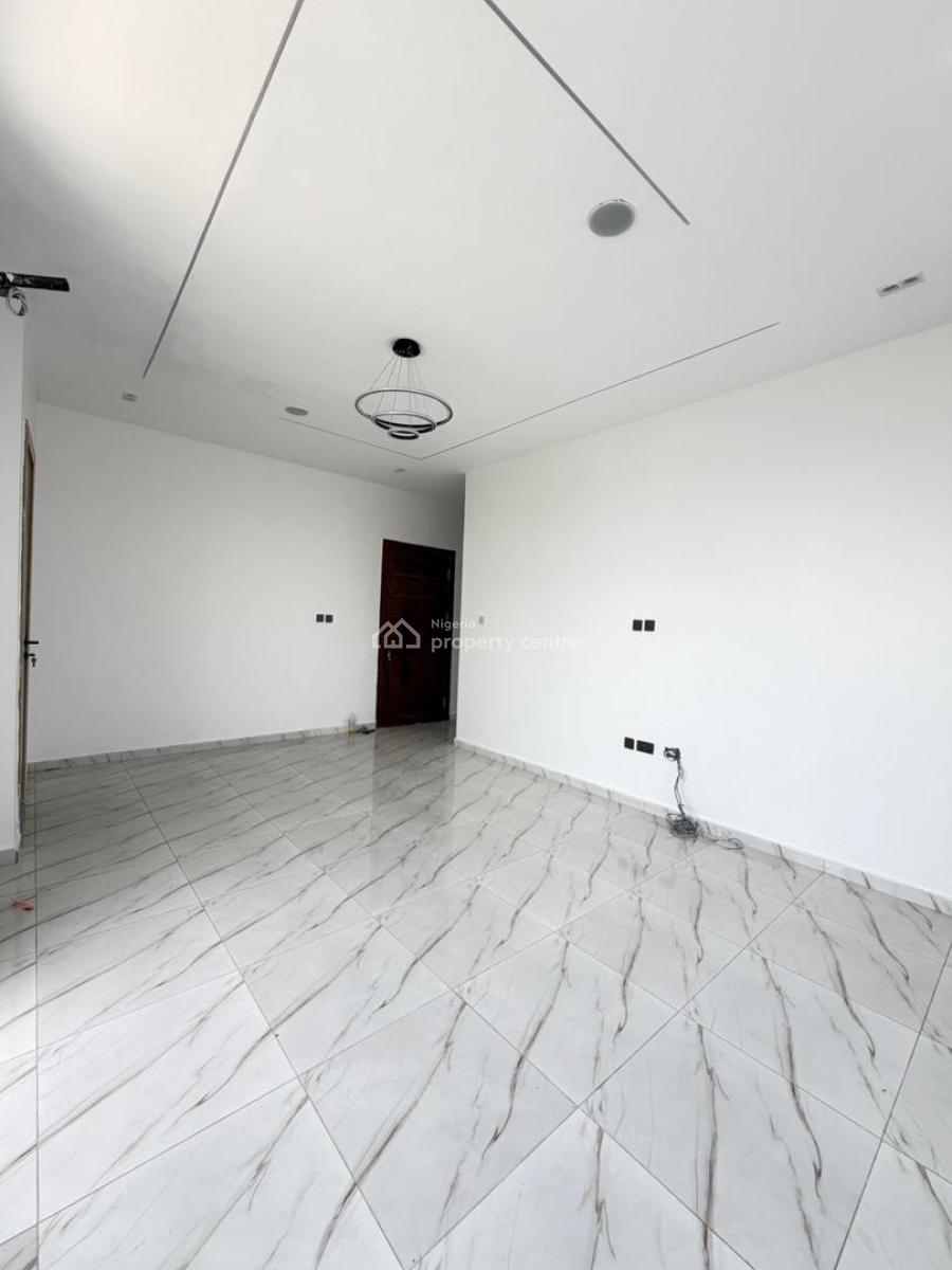 Elegant 2 Bedroom Apartment with Pool, New Road, Lekki, Lagos, Flat / Apartment for Sale