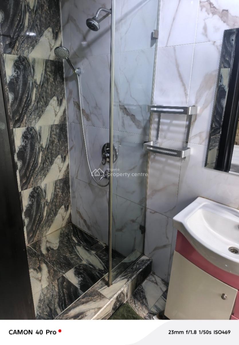 1 Bedroom, Off Bourdiloon, Ikoyi, Lagos, Mini Flat (room and Parlour) for Rent