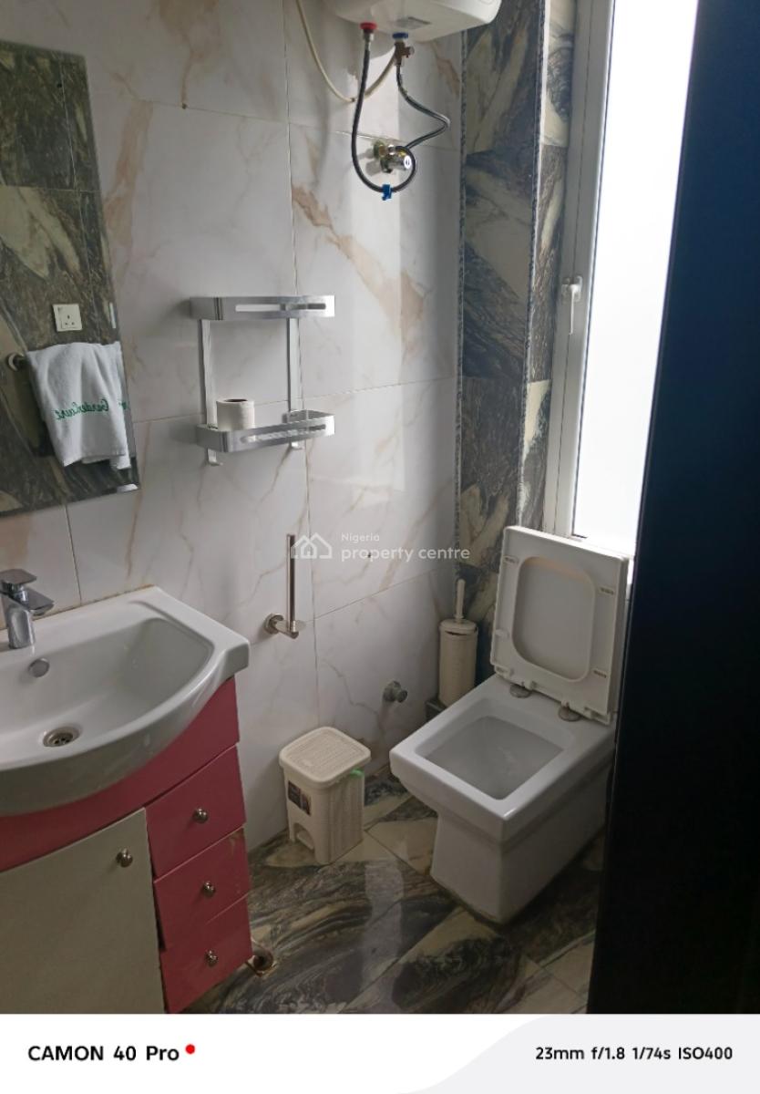 1 Bedroom, Off Bourdiloon, Ikoyi, Lagos, Mini Flat (room and Parlour) for Rent