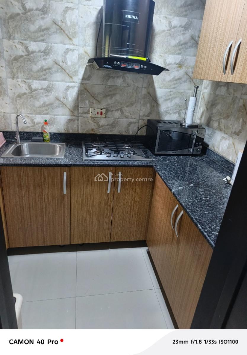 1 Bedroom, Off Bourdiloon, Ikoyi, Lagos, Mini Flat (room and Parlour) for Rent