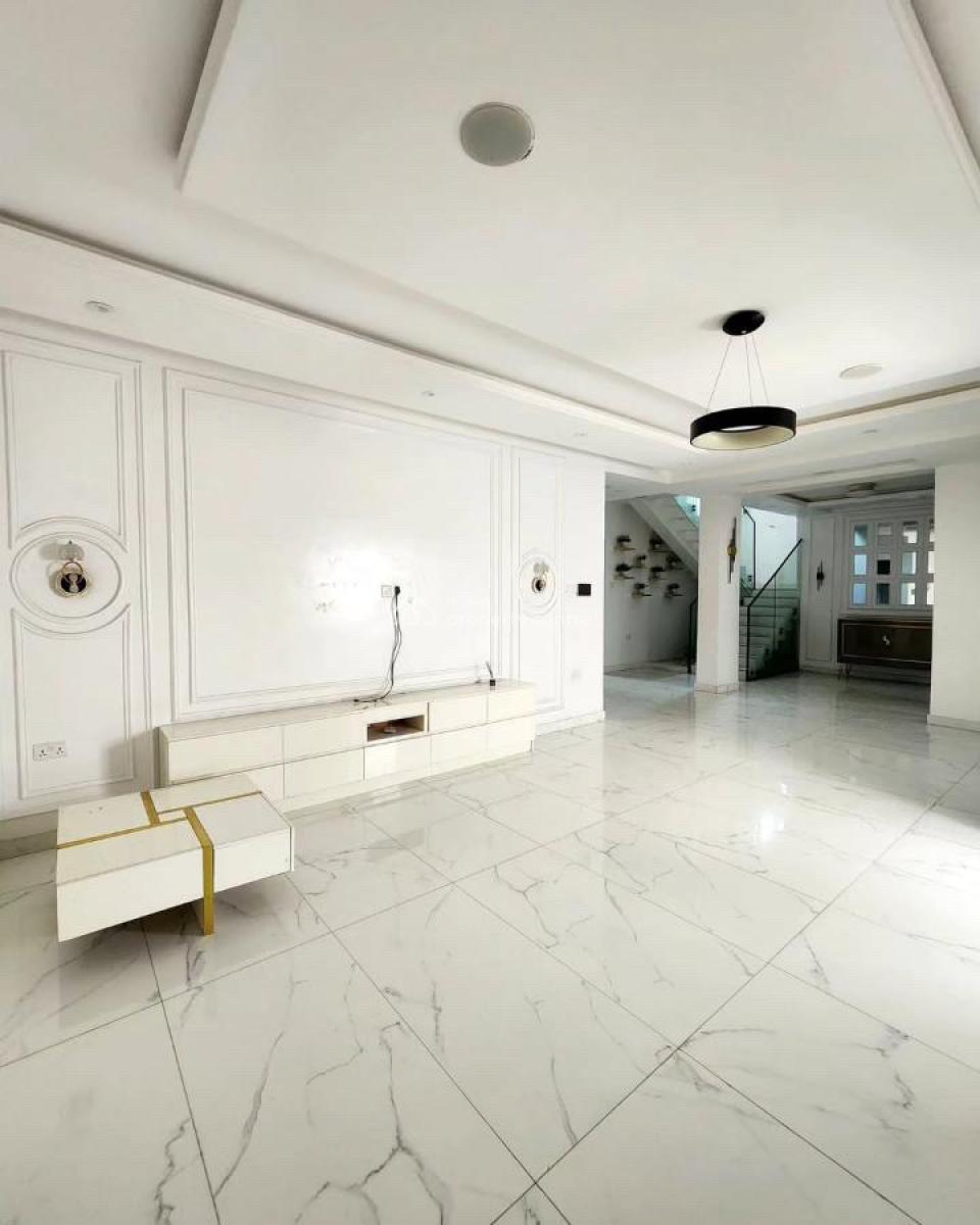 4bedroom Maisonette + Bq + Private Cinema, Lekki Phase 1, Lekki, Lagos, House for Rent