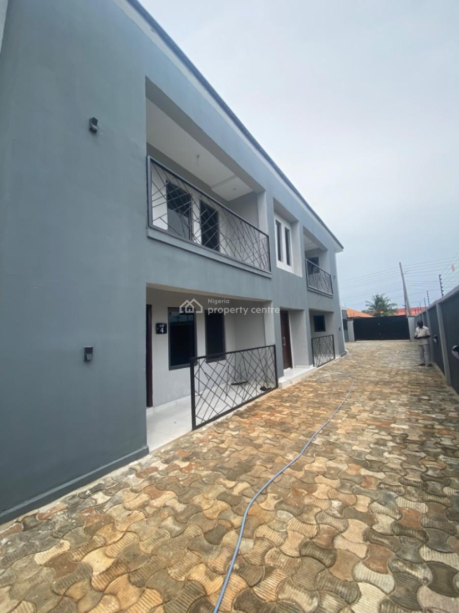 Luxury 3 Bedroom Flat, Addo Road, Lekki Phase 2, Lekki, Lagos, Flat / Apartment for Rent