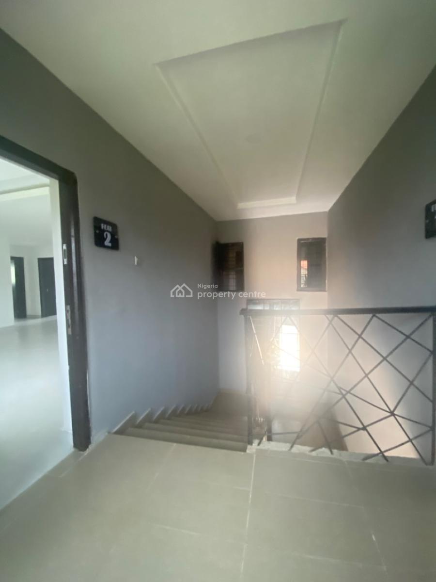 Luxury 3 Bedroom Flat, Addo Road, Lekki Phase 2, Lekki, Lagos, Flat / Apartment for Rent