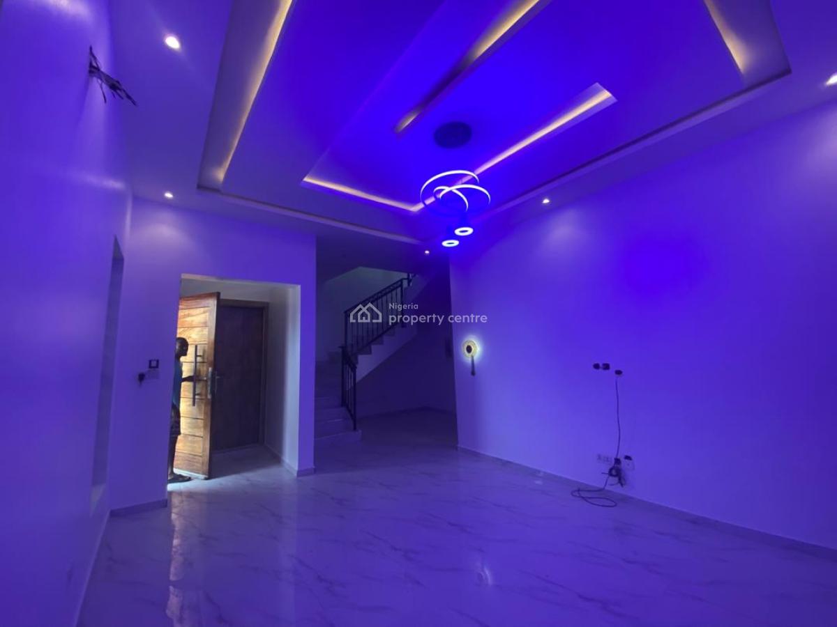 4bedroom Semi Detached Duplex, Harris Drive By, Vgc, Lekki, Lagos, Semi-detached Duplex for Rent