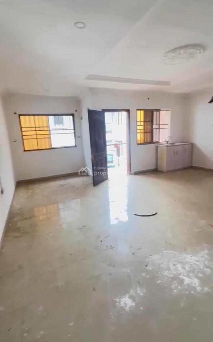 Very Massive Studio Apartment (self Contained) with Balcony, Lekki Phase 1, Lekki, Lagos, Self Contain (single Rooms) for Rent