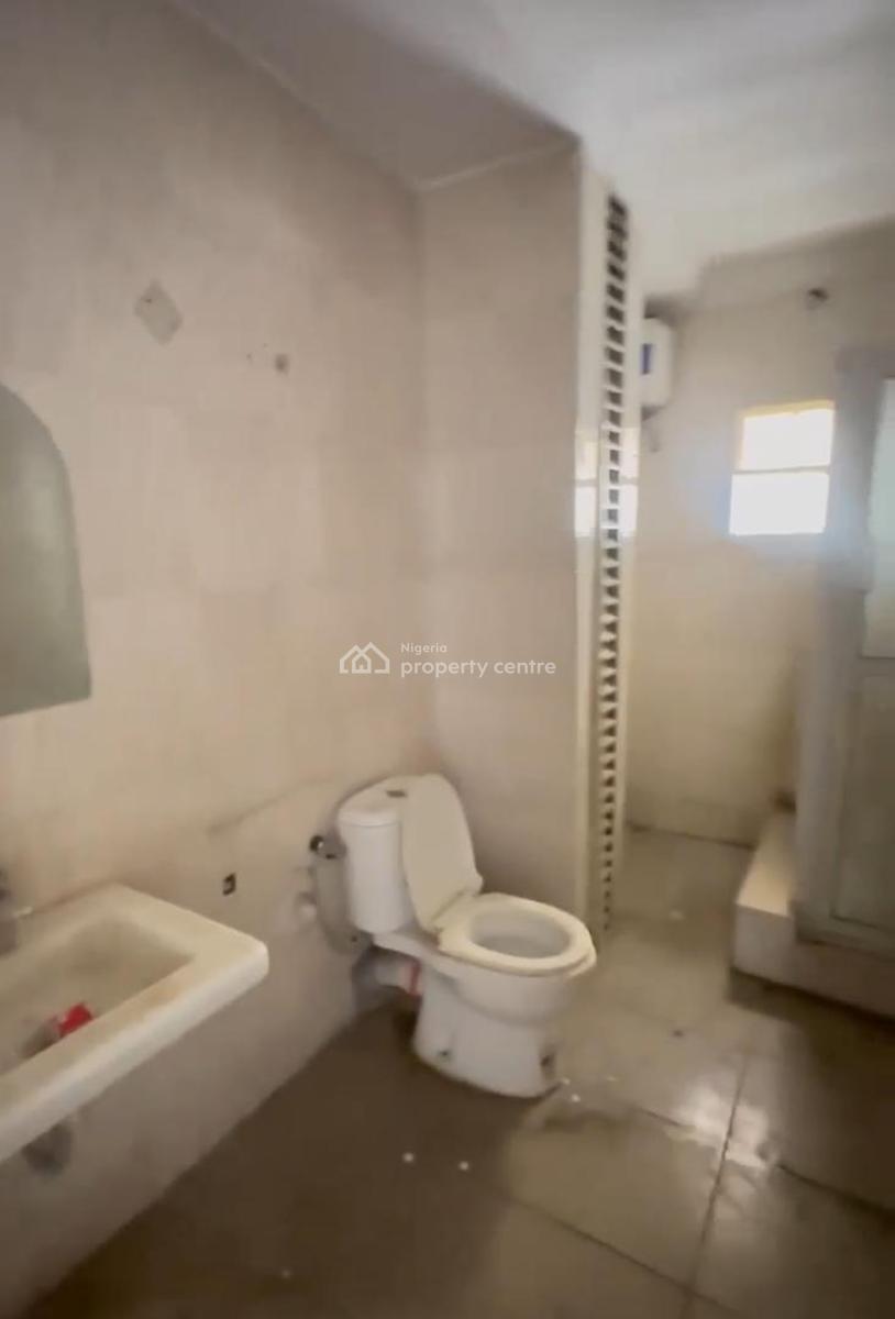 Very Massive Studio Apartment (self Contained) with Balcony, Lekki Phase 1, Lekki, Lagos, Self Contain (single Rooms) for Rent