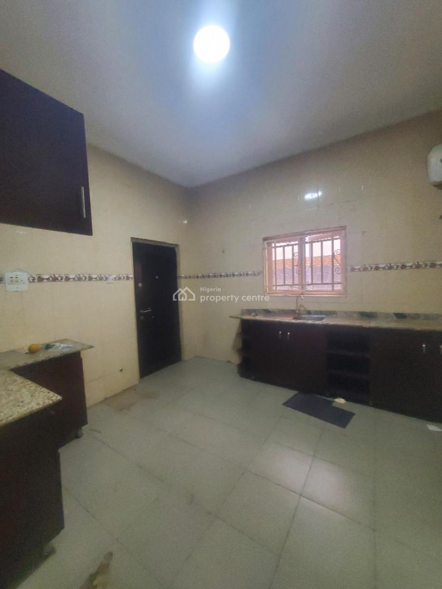 *superluxury 2bedroom Flat on The 2nd Floor*, After Legislative Quarters, Gudu, Abuja, Flat / Apartment for Rent