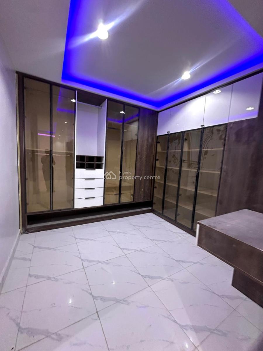 5bedroom Semi Detached Duplex, Guzape Main, Guzape District, Abuja, Semi-detached Duplex for Rent