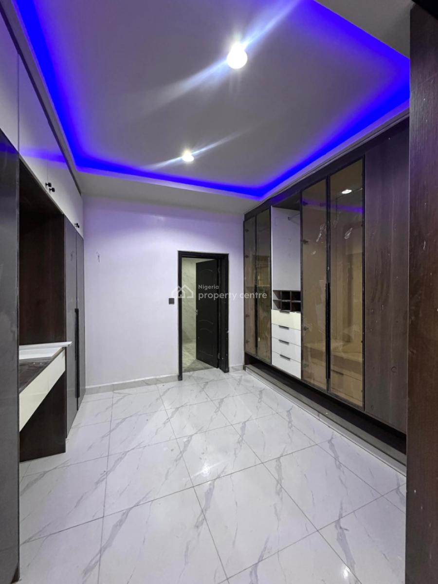 5bedroom Semi Detached Duplex, Guzape Main, Guzape District, Abuja, Semi-detached Duplex for Rent